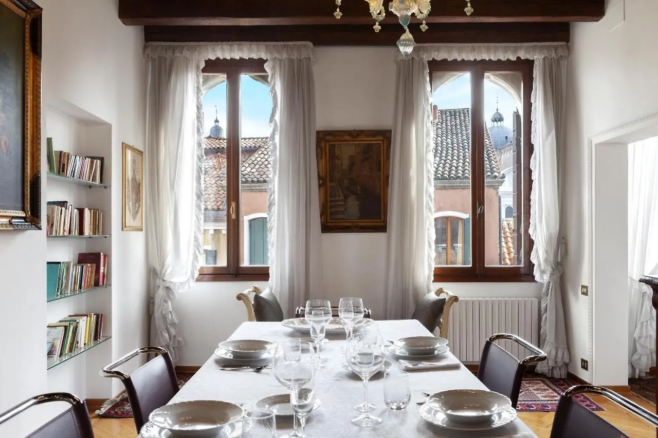 San Provolo Apartman Velence